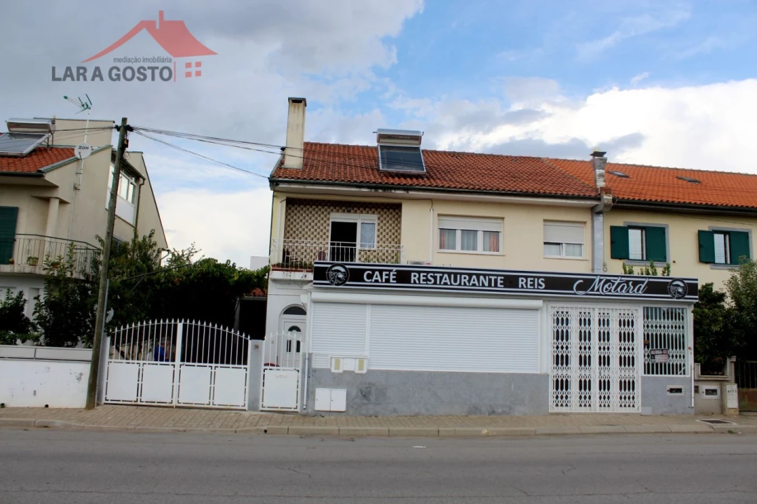 Moradia T7 para Venda em Macedo de Cavaleiros Foto 1