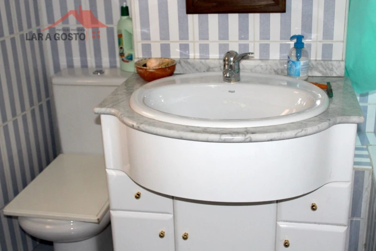 Moradia T4 para Venda em Castelãos e Vilar do Monte Foto 7