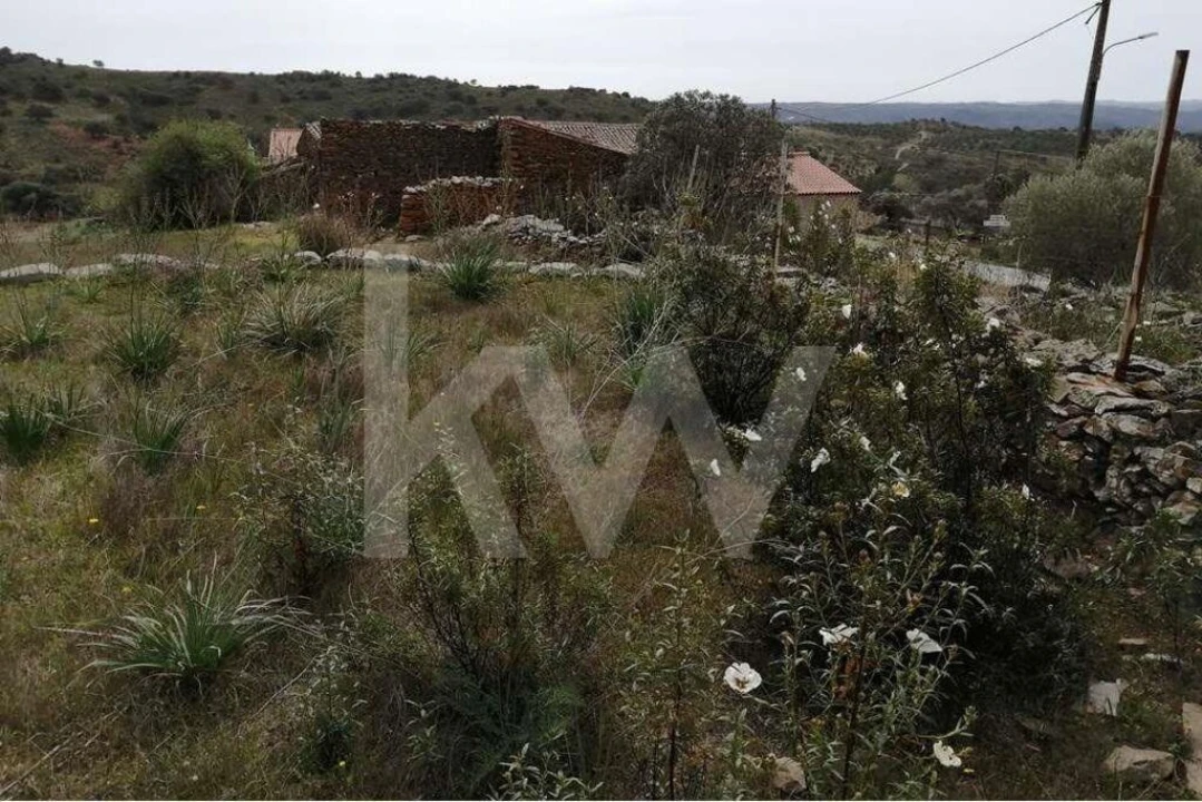 Moradia T2 para Venda em Alcoutim e Pereiro Foto 9