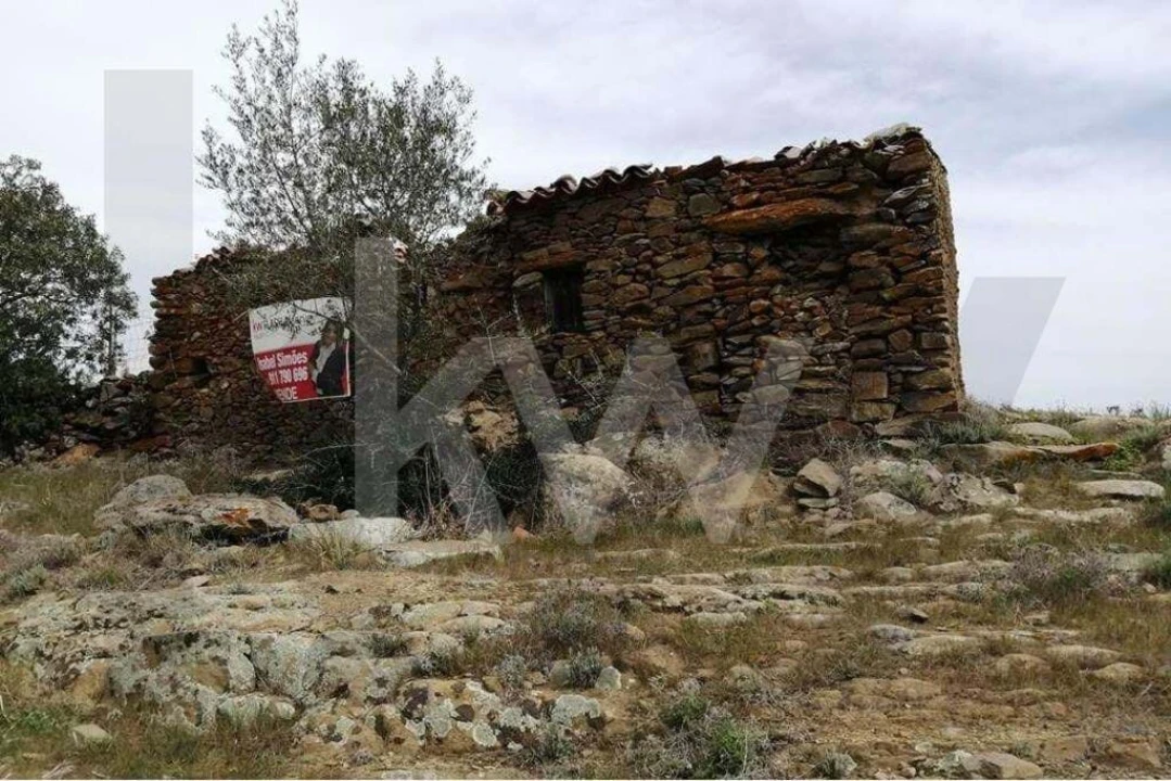 Moradia T2 para Venda em Alcoutim e Pereiro Foto 8