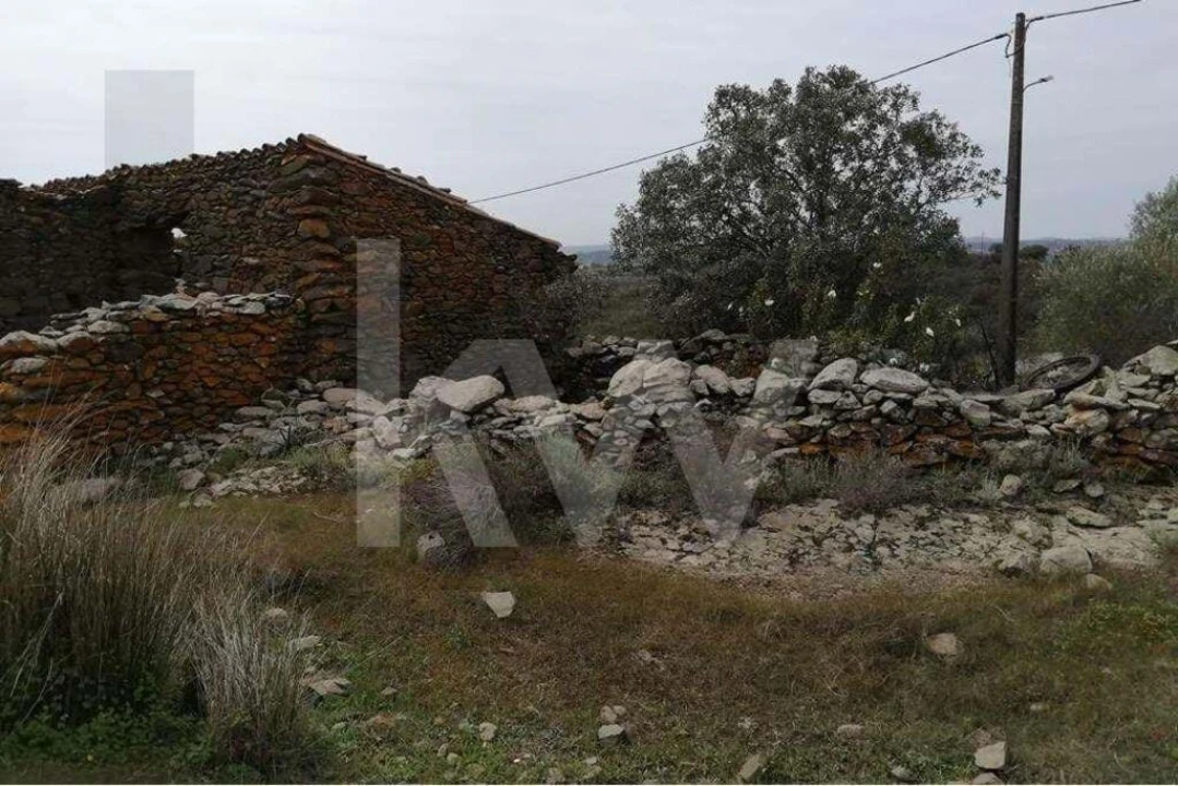 Moradia T2 para Venda em Alcoutim e Pereiro Foto 10