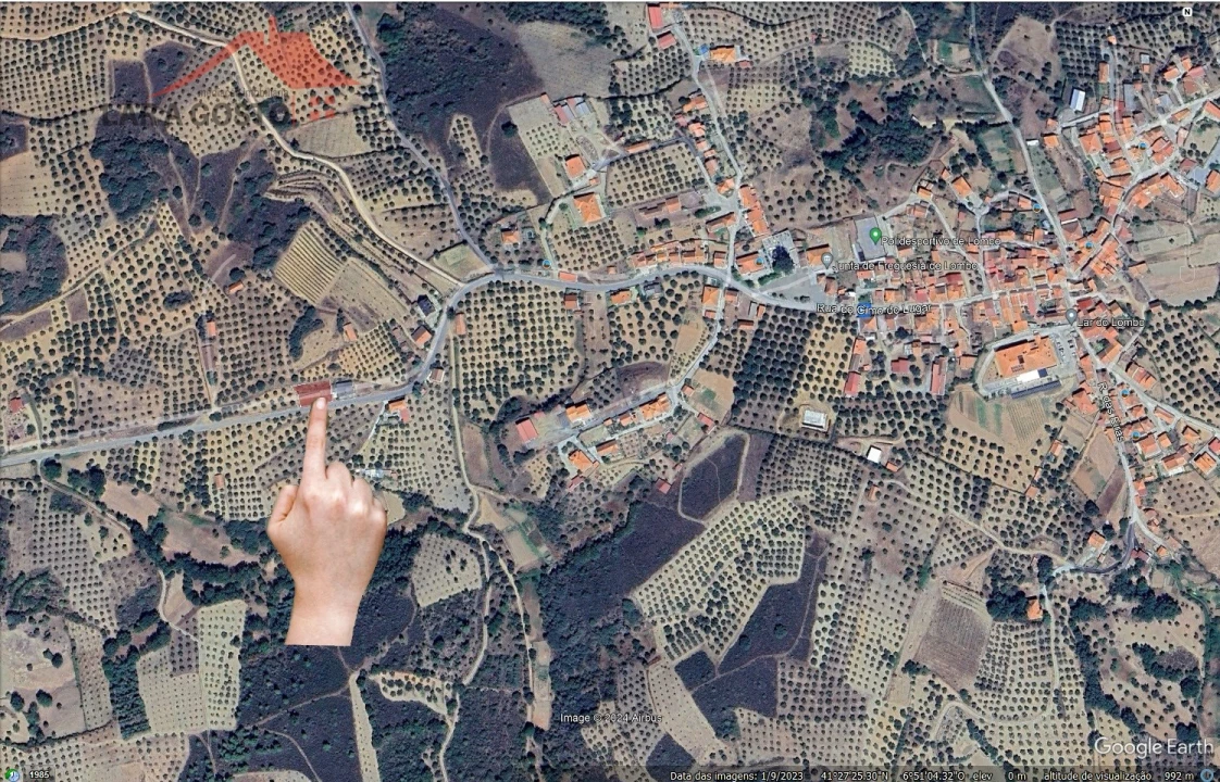 Terreno para Venda em Lombo Foto 1