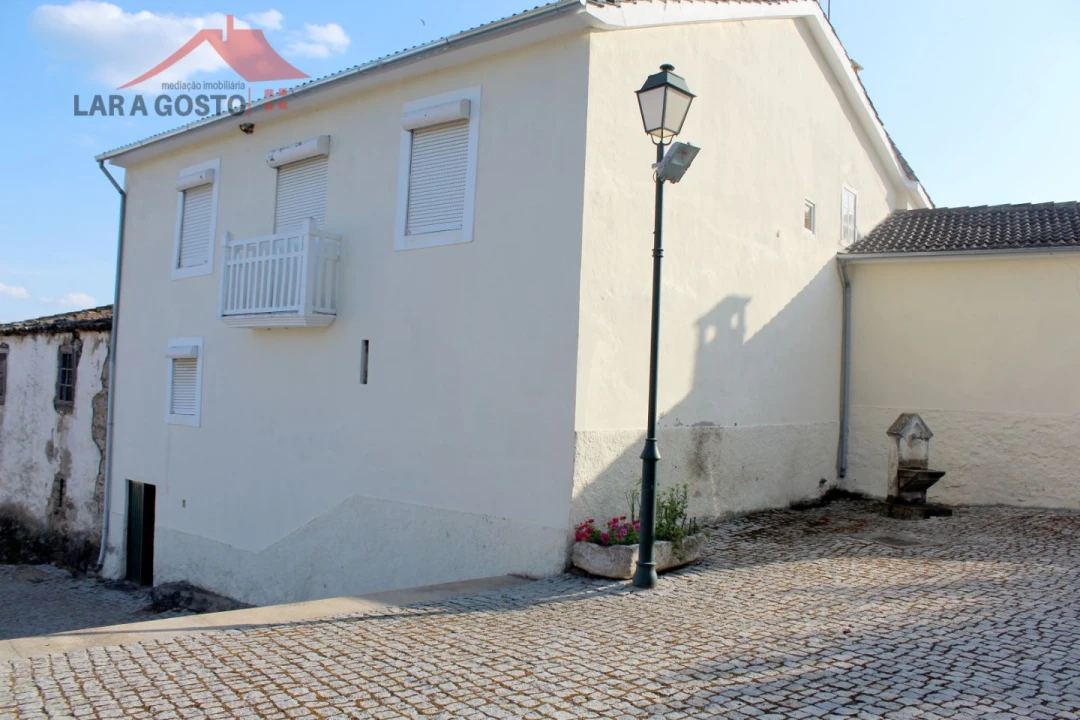 Moradia T3 para Venda em Vinhas Foto 2