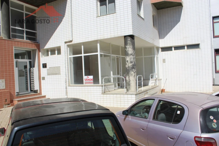 Loja para Venda em Macedo de Cavaleiros Foto 2