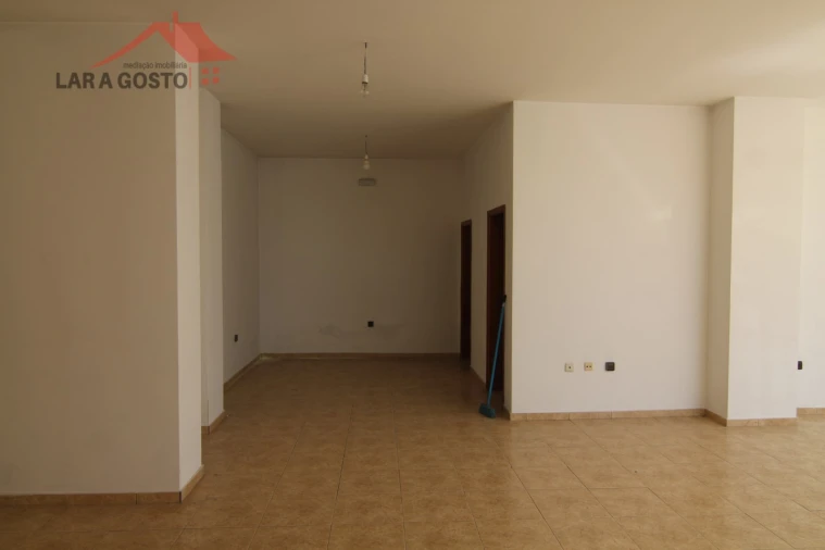 Loja para Venda em Macedo de Cavaleiros Foto 6