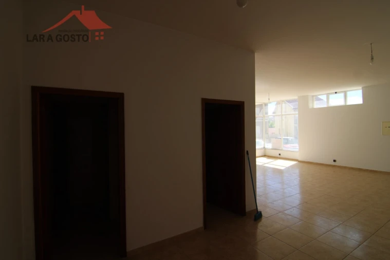 Loja para Venda em Macedo de Cavaleiros Foto 7