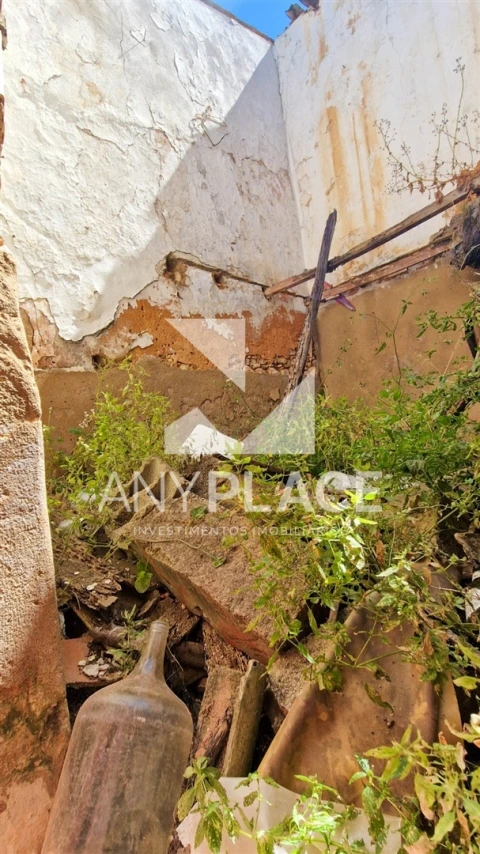 Moradia T1 para Venda em Loule (São Clemente)