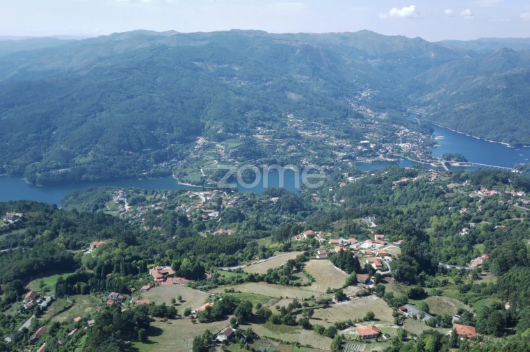 Terreno para Venda em Rossas Foto 2