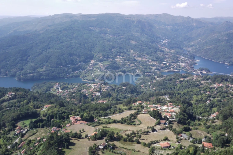 Terreno para Venda em Rossas Foto 3