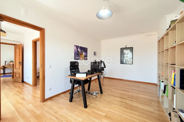 Apartamento T4 para Venda em Vila Nova de Famalicão e Calendário Foto 17