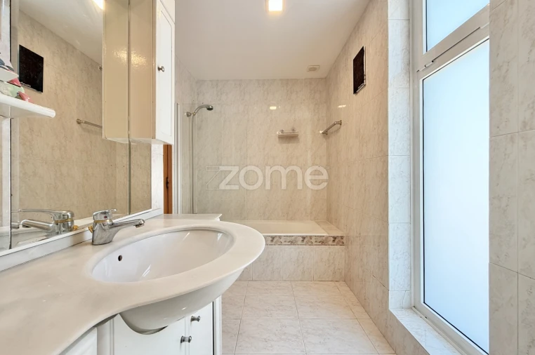 Apartamento T4 para Venda em Vila Nova de Famalicão e Calendário Foto 16