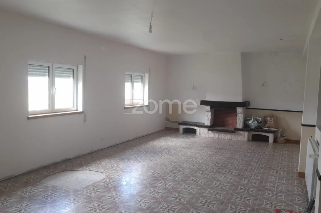 Moradia T3 para Venda em Vermoil Foto 10