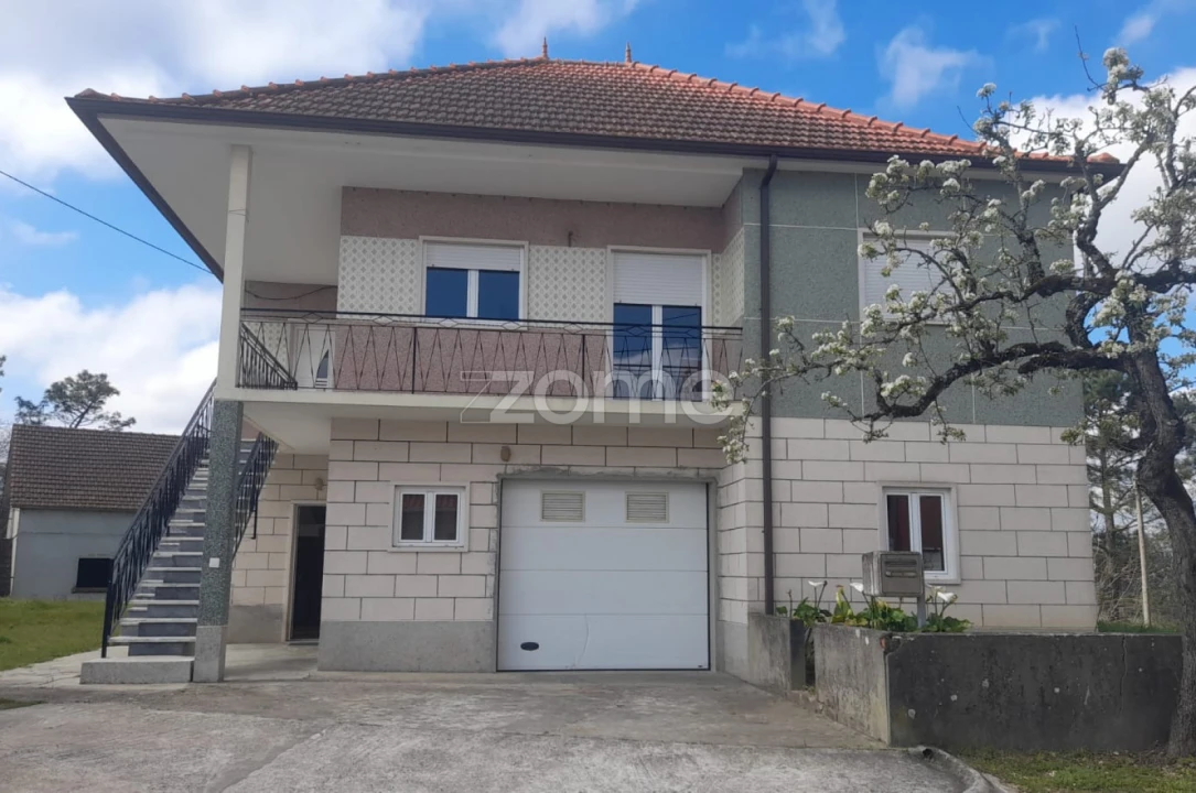 Moradia T3 para Venda em Vermoil Foto 2