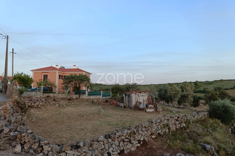 Terreno para Venda em Fanhões Foto 6