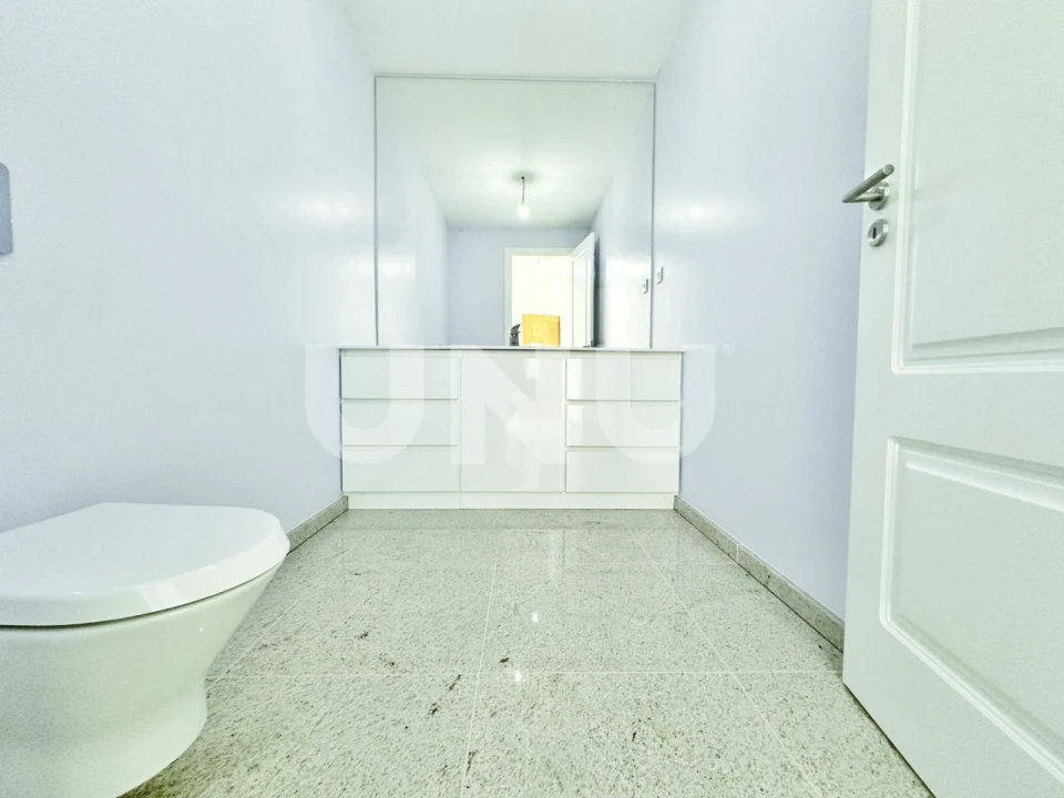 Quinta T5 para Venda em São Cipriano e Vil de Souto Foto 14