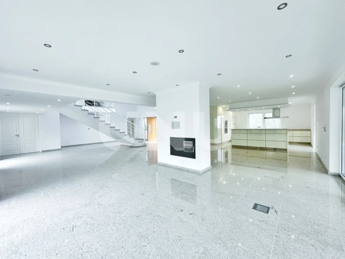 Quinta T5 para Venda em São Cipriano e Vil de Souto Foto 6