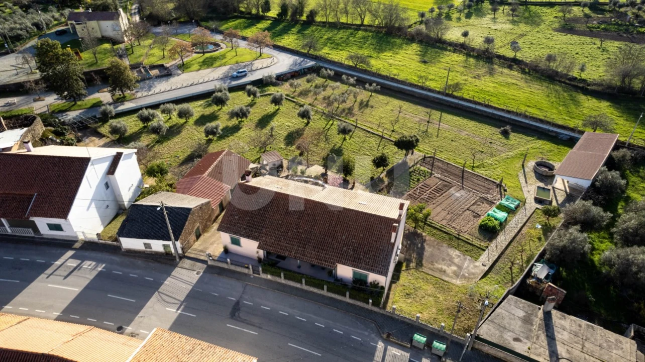 Moradia T5 para Venda em Escalos de Baixo e Mata Foto 42