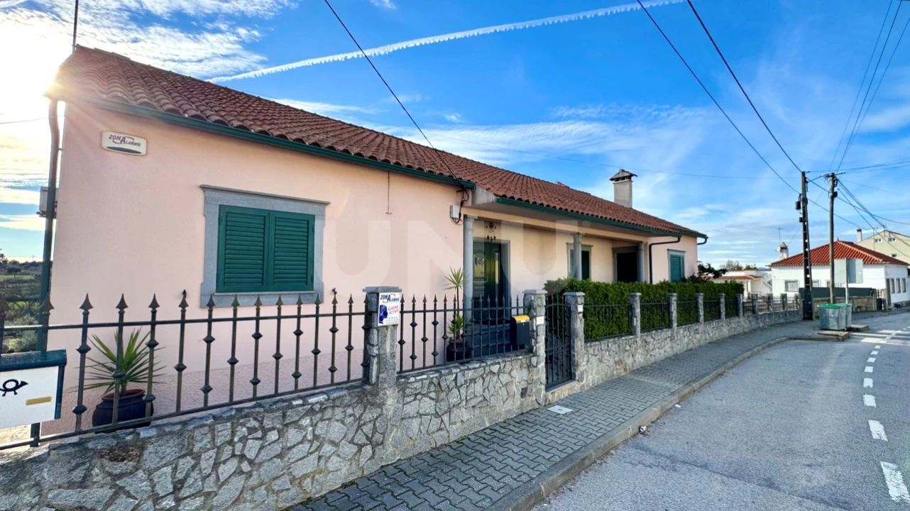 Moradia T5 para Venda em Escalos de Baixo e Mata Foto 31