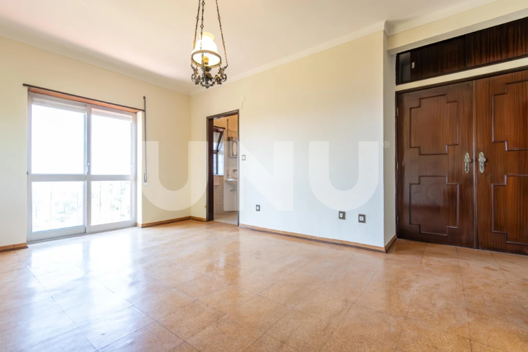 Moradia T6 para Venda em Covilhã e Canhoso Foto 18