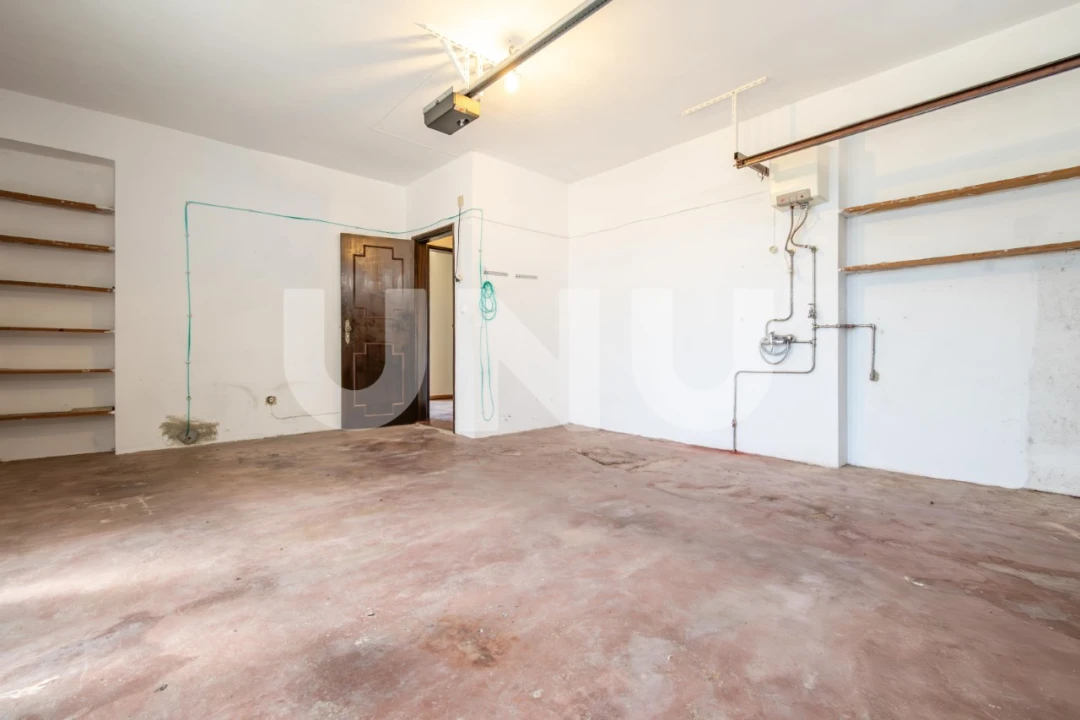 Moradia T6 para Venda em Covilhã e Canhoso Foto 29