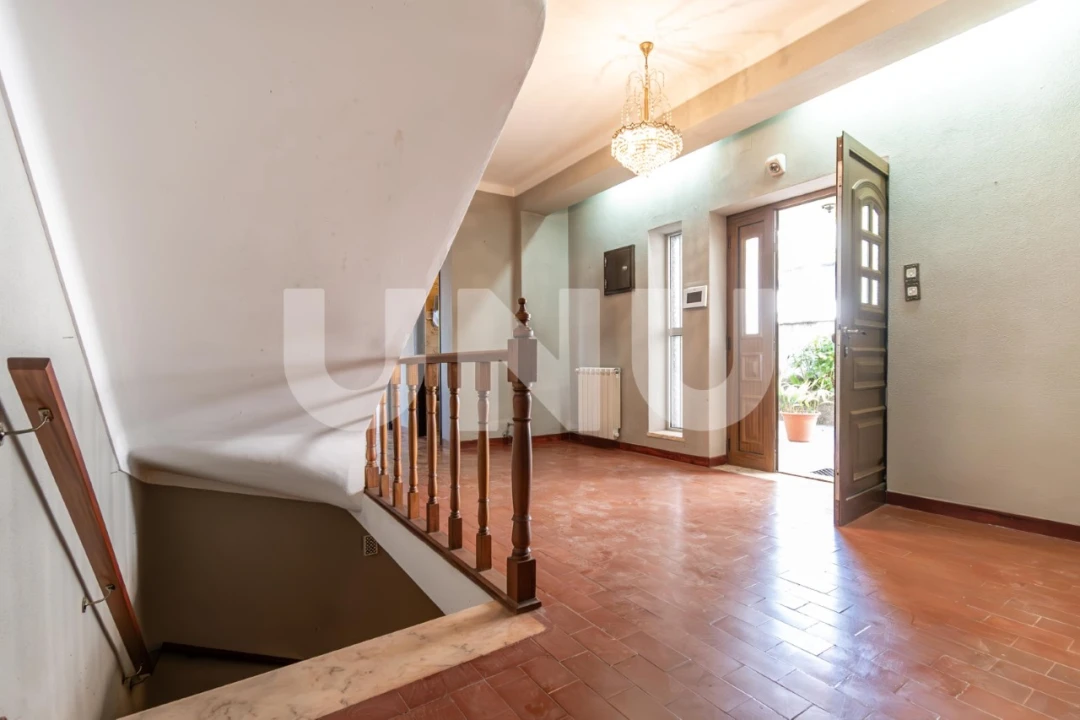 Moradia T6 para Venda em Covilhã e Canhoso Foto 7