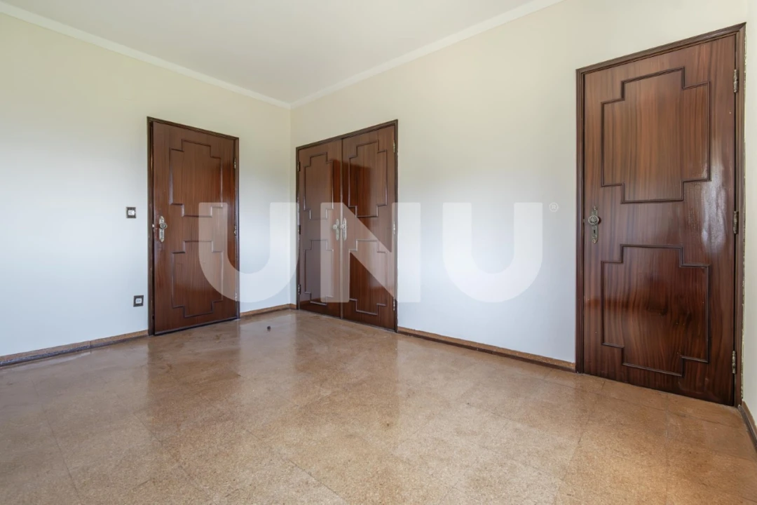 Moradia T6 para Venda em Covilhã e Canhoso Foto 50