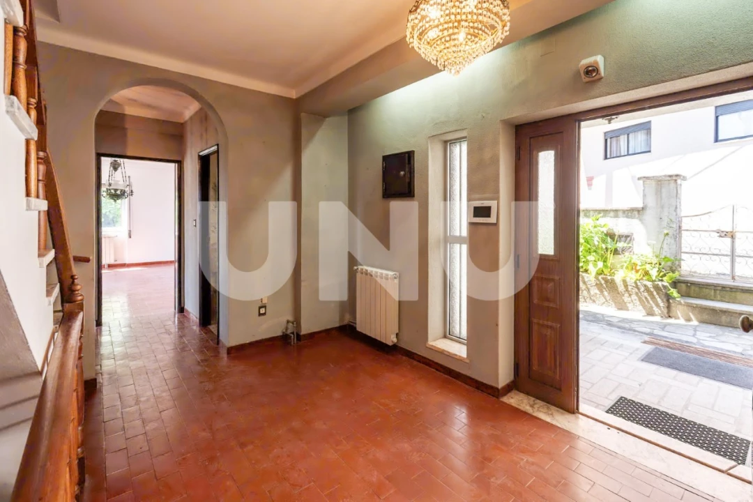 Moradia T6 para Venda em Covilhã e Canhoso Foto 6