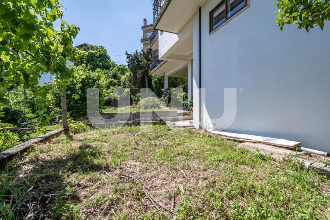 Moradia T6 para Venda em Covilhã e Canhoso Foto 71