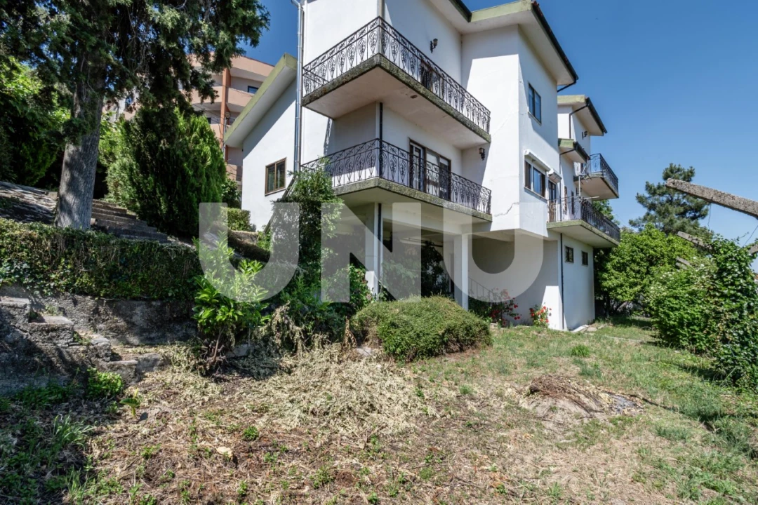 Moradia T6 para Venda em Covilhã e Canhoso Foto 75