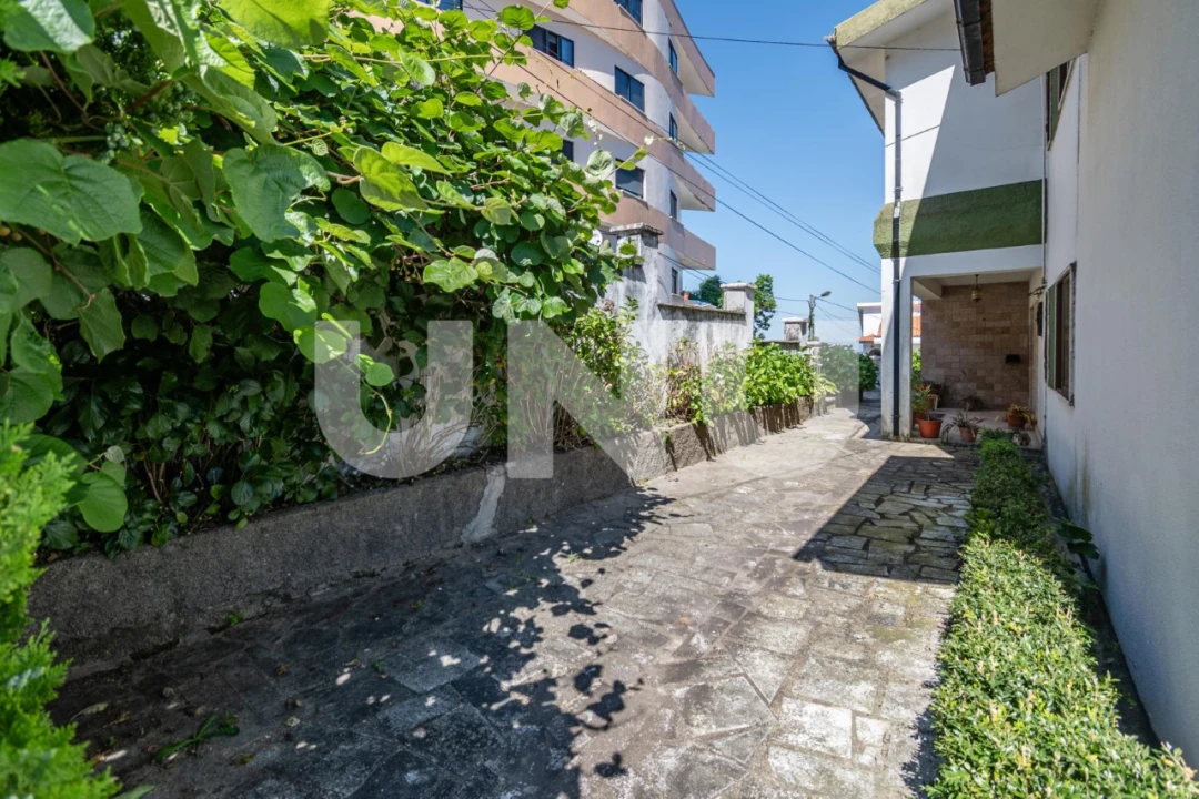 Moradia T6 para Venda em Covilhã e Canhoso Foto 68