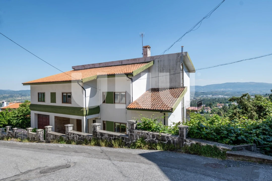 Moradia T6 para Venda em Covilhã e Canhoso Foto 77