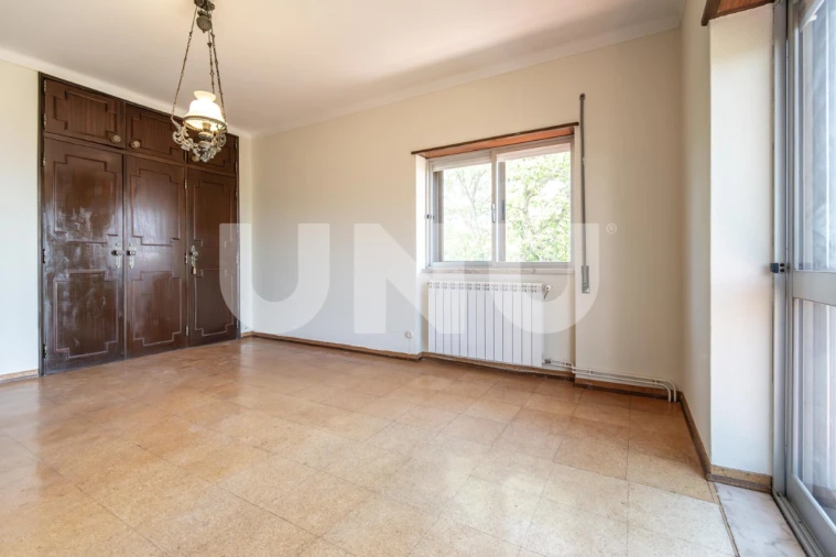 Moradia T6 para Venda em Covilhã e Canhoso Foto 21