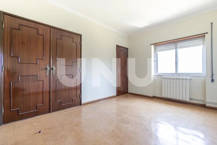 Moradia T6 para Venda em Covilhã e Canhoso Foto 51