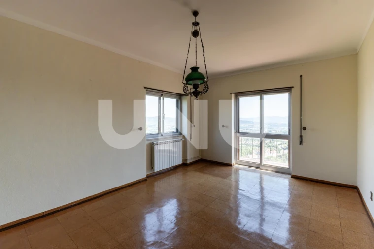 Moradia T6 para Venda em Covilhã e Canhoso Foto 47