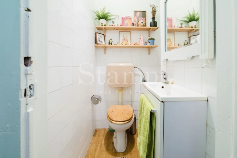 Apartamento T1 para Venda em Santo António Foto 40