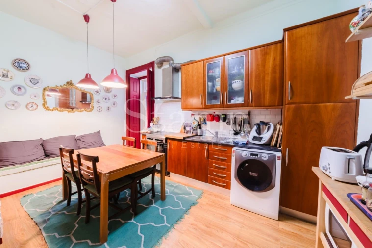 Apartamento T1 para Venda em Santo António Foto 15