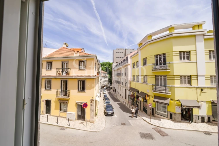 Apartamento T1 para Venda em Santo António Foto 29