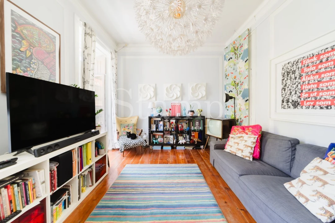 Apartamento T1 para Venda em Santo António Foto 9