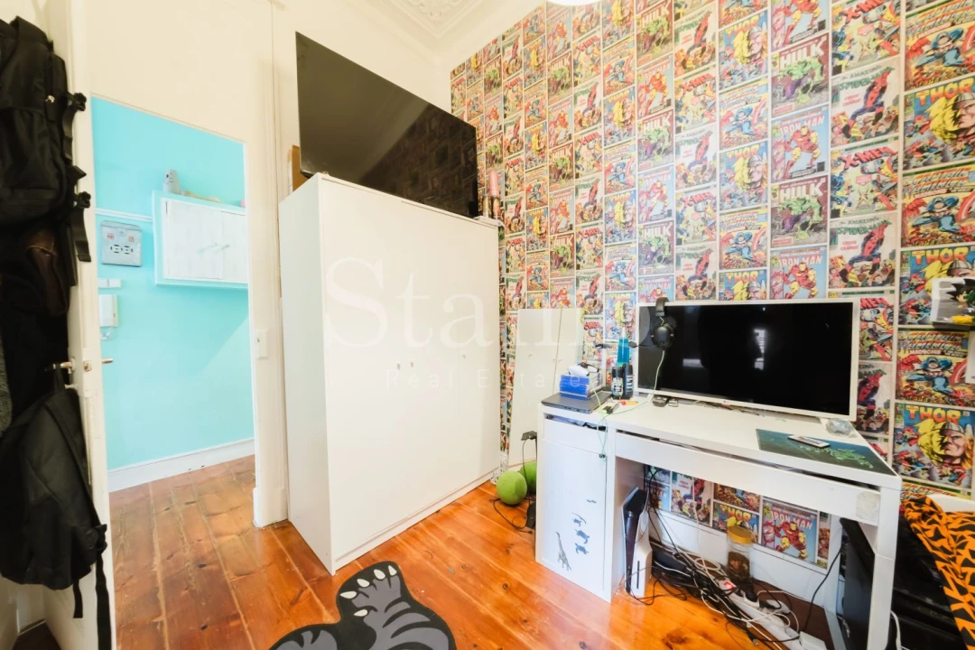 Apartamento T1 para Venda em Santo António Foto 33