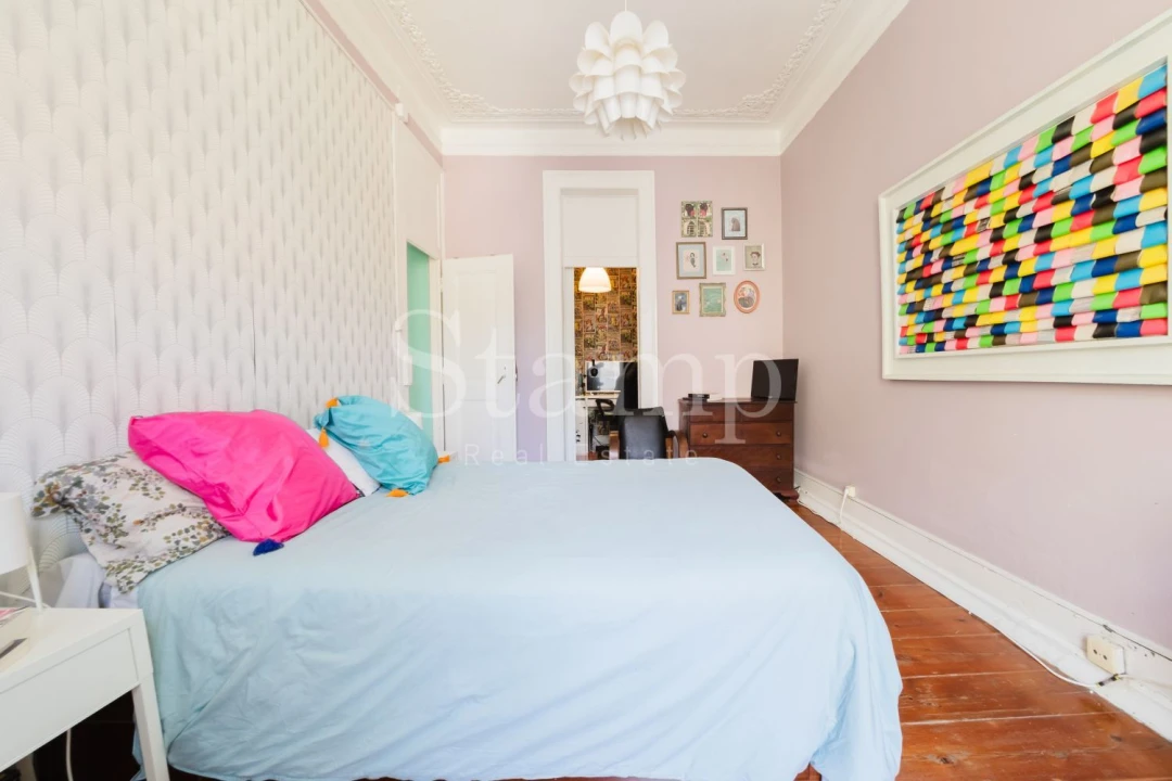 Apartamento T1 para Venda em Santo António Foto 27