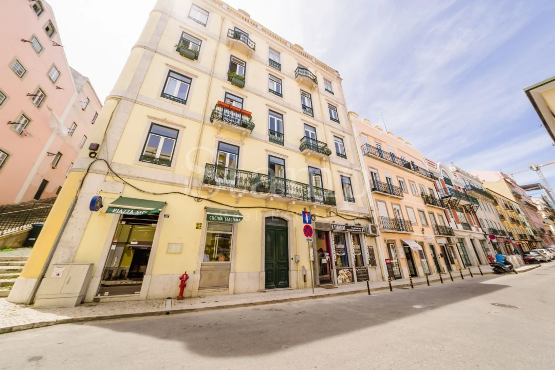 Apartamento T1 para Venda em Santo António Foto 44