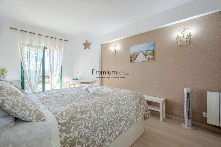 Apartamento T1 para Venda em Guia Foto 24