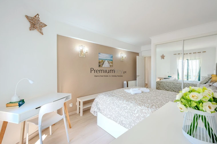 Apartamento T1 para Venda em Guia Foto 26