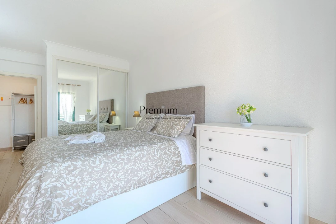 Apartamento T1 para Venda em Guia Foto 25