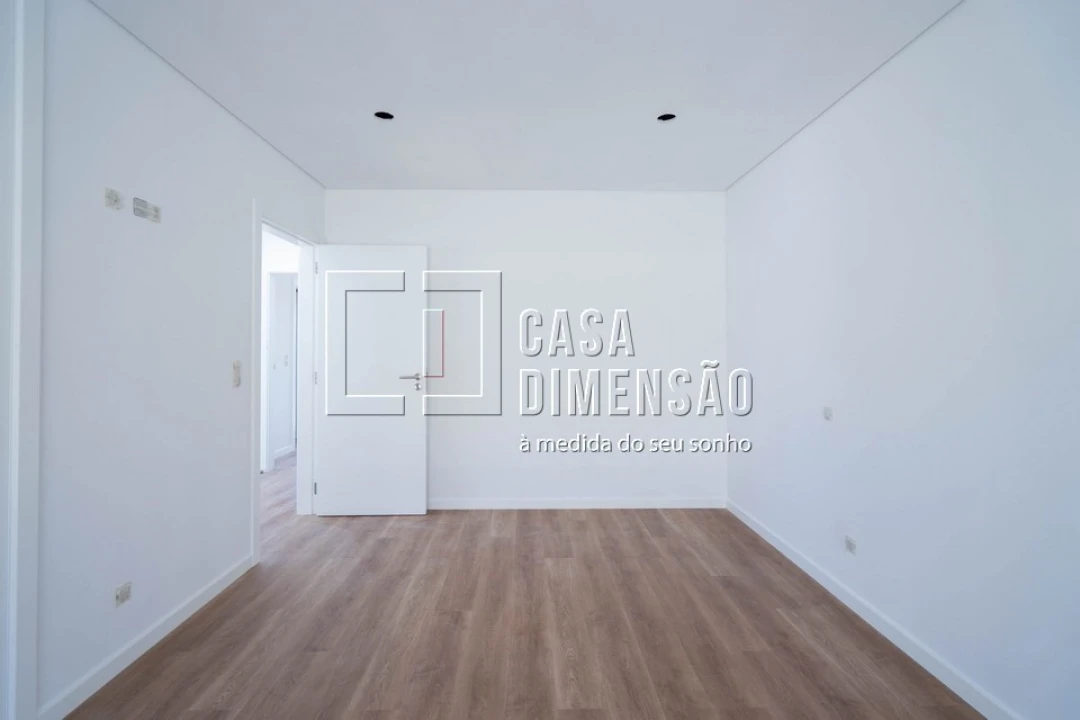 Moradia T3 para Venda em Caparica e Trafaria Foto 32
