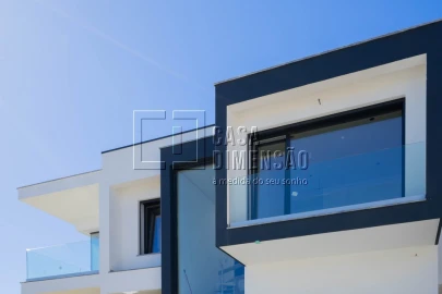 Moradia T3 para Venda em Caparica e Trafaria