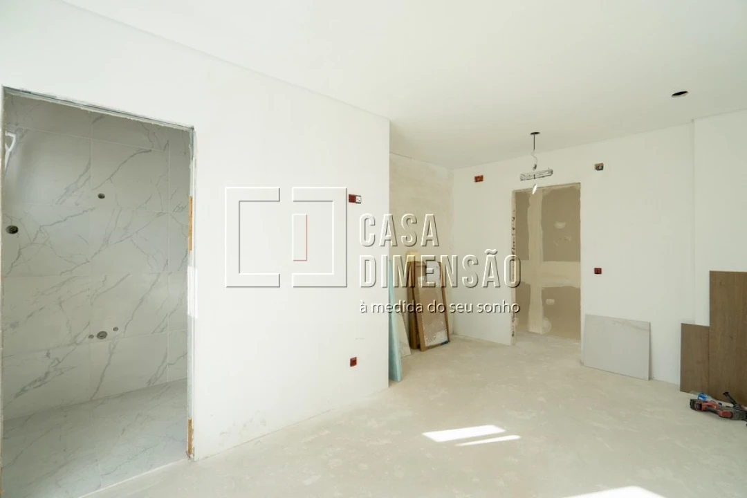 Moradia T4 para Venda em Charneca de Caparica e Sobreda Foto 23