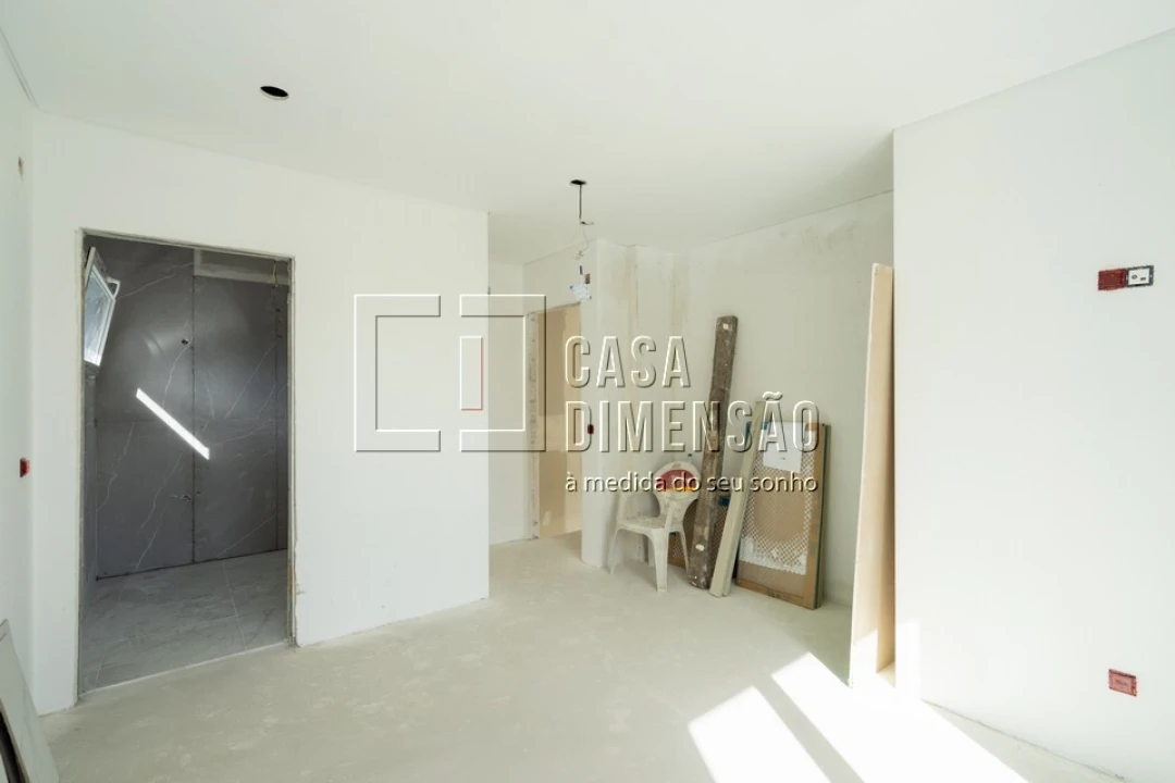 Moradia T4 para Venda em Charneca de Caparica e Sobreda Foto 28
