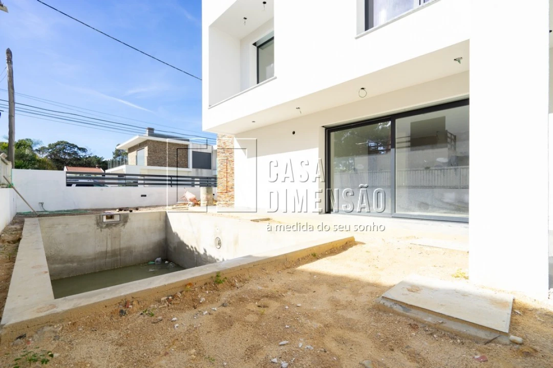 Moradia T4 para Venda em Charneca de Caparica e Sobreda Foto 42