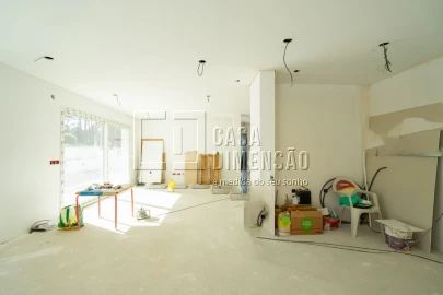 Moradia T4 para Venda em Charneca de Caparica e Sobreda